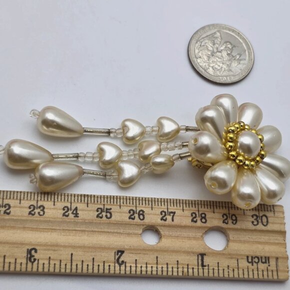 Vintage Lucite Faux Pearl Flower Dangle Earrings Teardrop Heart Drops 3.5 In - Picture 8 of 8